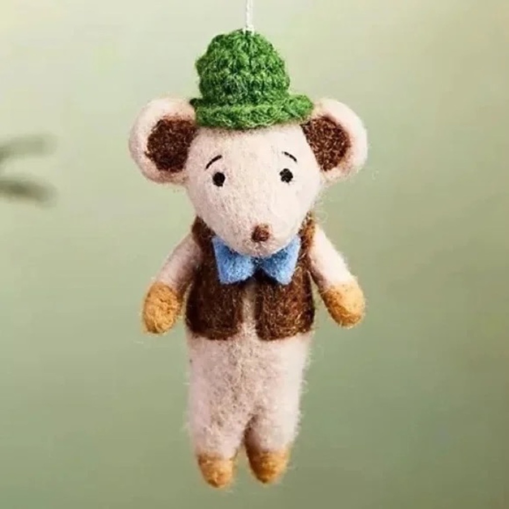 NWT Anthropologie Felt Sweater Mouse Christmas Tree Ornament *